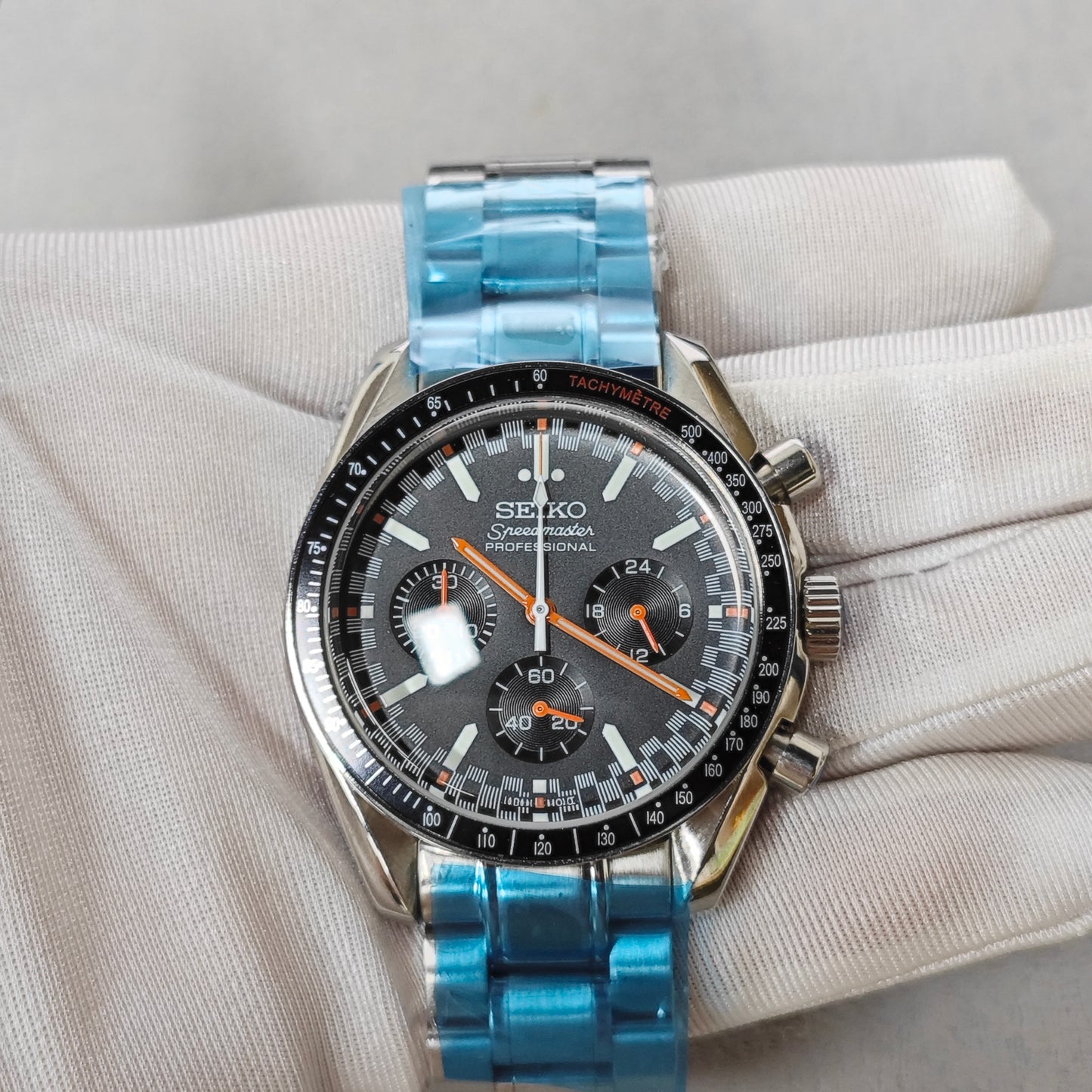Customized watch
